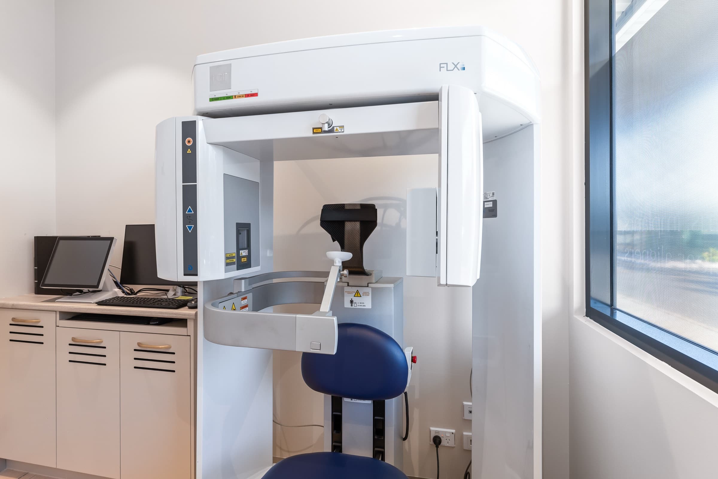 3D dental imaging unit at DNTL Code